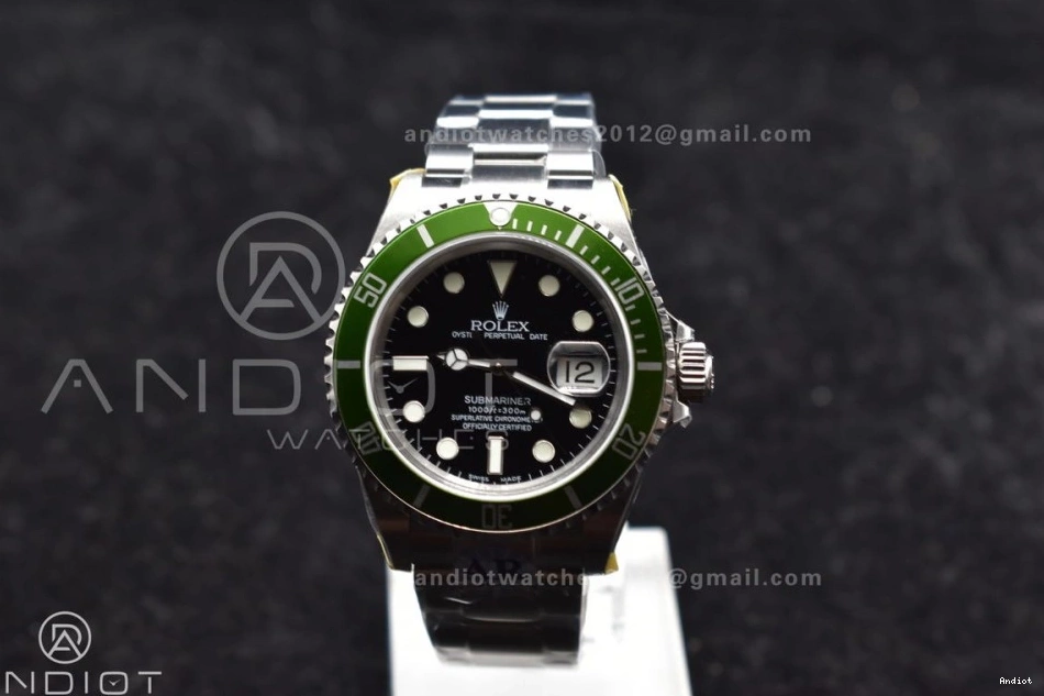 on ARF1:1 Bracelet Edition Best LV Submariner Steel 16610 Green 904L SS SH3135 V 1140 Seasonal 0722